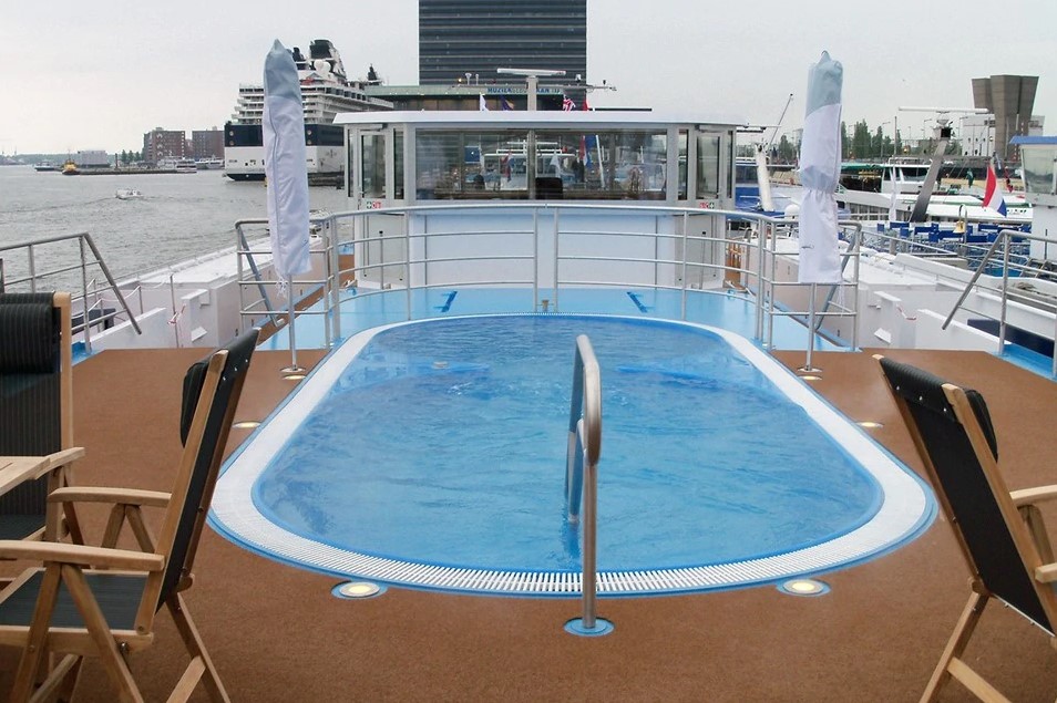AmaWaterways River Cruises - Amabella - Pool.jpg